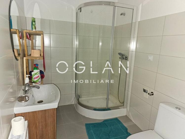 Casa 3 camere, 2 garaje, la 2 pasi de Sub Arini - 14