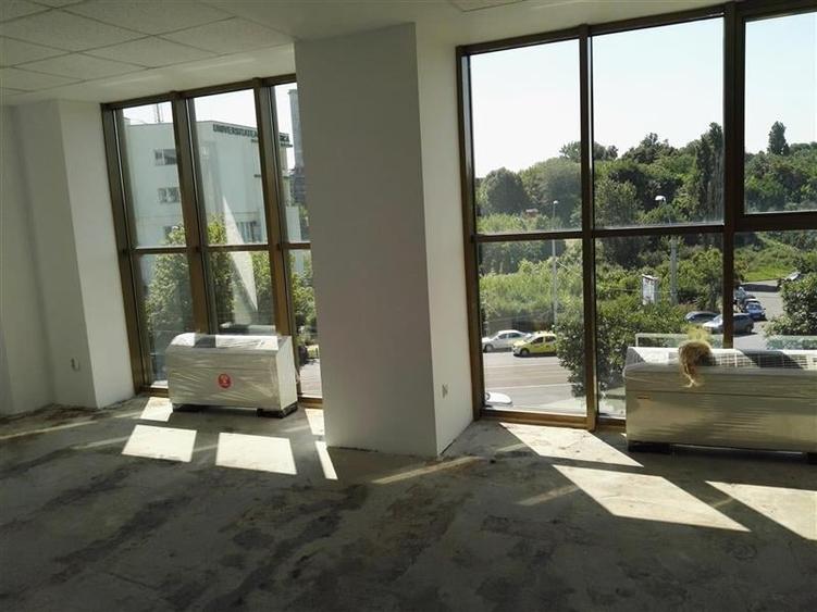 Spatii pentru birouri - disponibil Demisol - 210 - 5