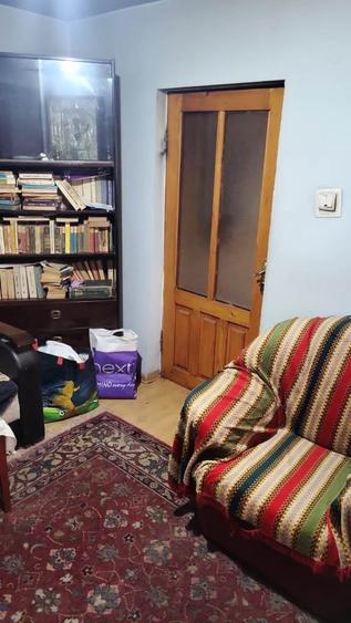 Proprietate situată la Vadu Pașii, stradal, central, cu potențial comercial - 7