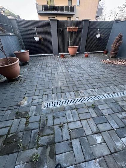 Apartament 2 camere în zona STRAZII ROMUL LADEA - 9