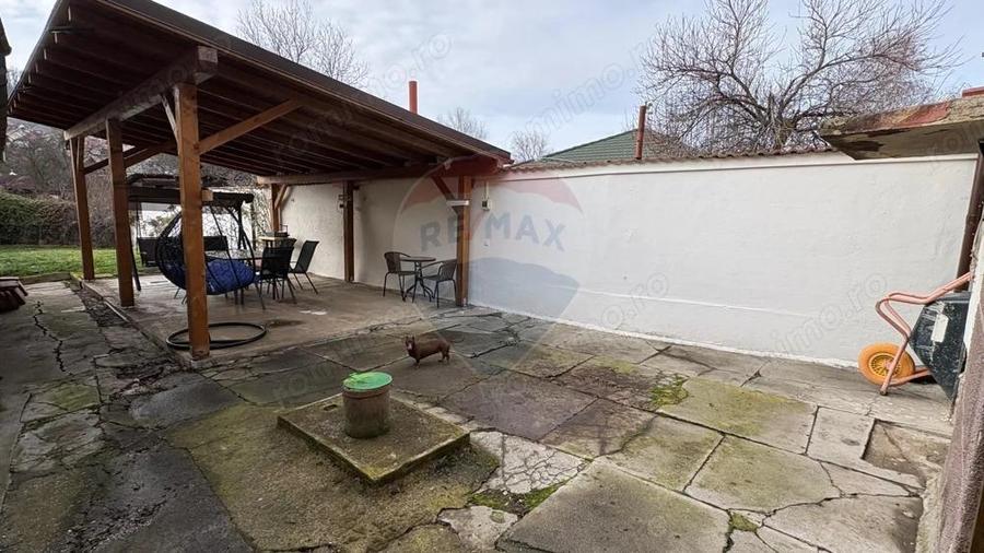 Casa renovata cu 3 camere zona Mosnei - 2