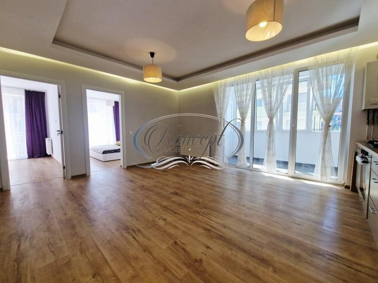 Apartament cu 3 camere semidecomandat, mobilat în Florești