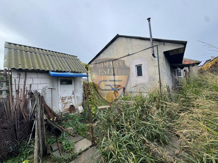 Casa 5 camere, PALAZU MARE,  204 mp cu teren 904 mp - 10