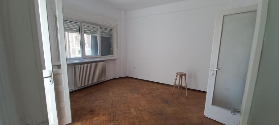 Apartament 3 camere Strada Smardan-Centrul Vechi - 1