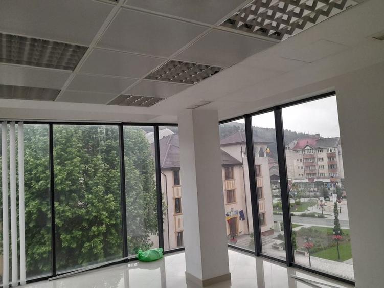 Spatiu comercial de inchiriat - 7