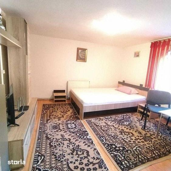 Garsonieră în Schei