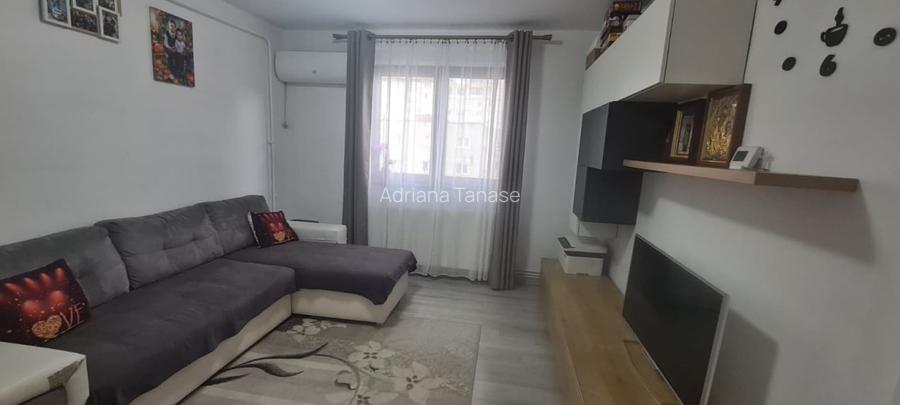 Apartament 3 camere 62 mp, zona Tractorul