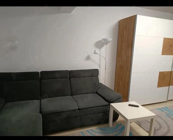 Inchiriez apartament 2 camere decomandat, langa metrou Berceni. - 1