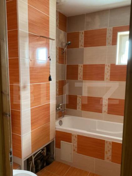 Apartament de 3 camere, 2 bai si balcon inchis, etaj interme - 6