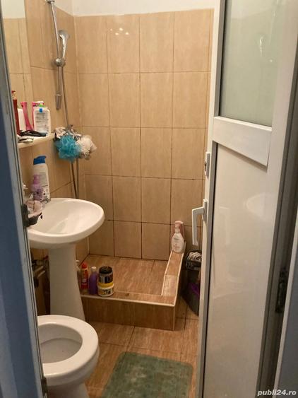 caut colega de apartament 2 camere - 1