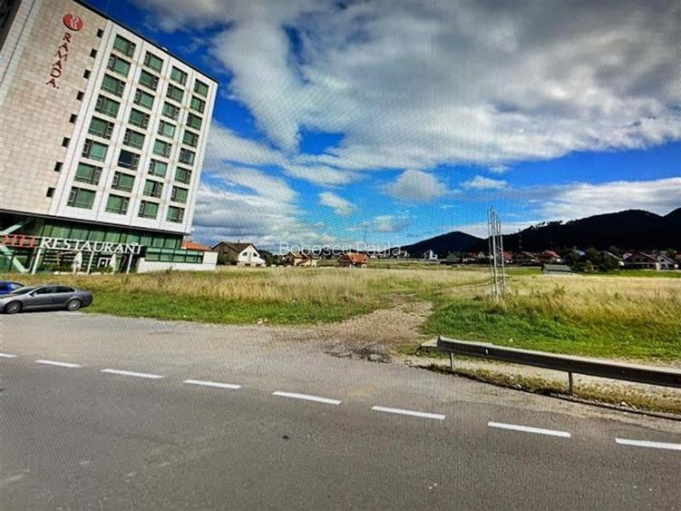 Teren Construcții intravilan de 7067 mp, în Central