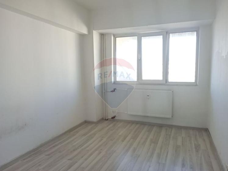 VANZARE 3 CAMERE DECOMANDAT cu VEDERE PANORAMICĂ LAC | ET 11 | 72mp - 15