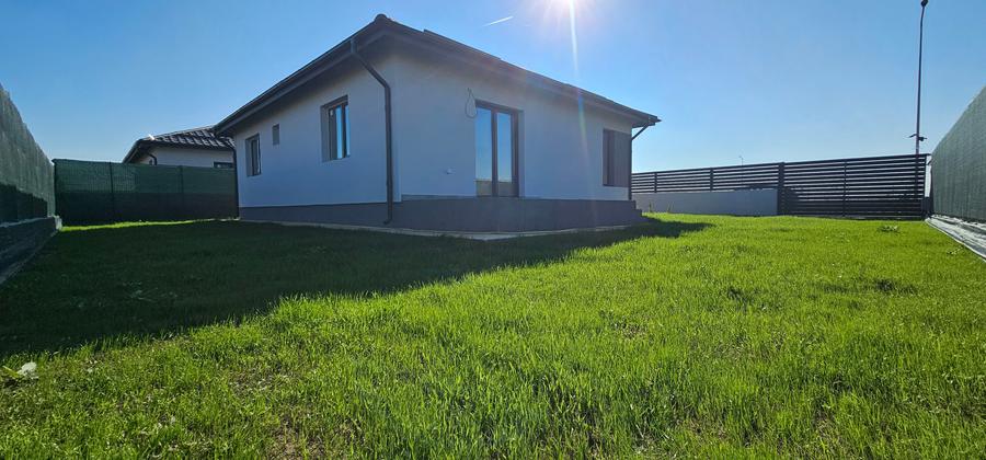 Parter | 3 Camere | 2 Bai | intrare Berceni/Vidra - 1