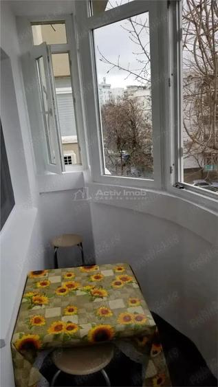 Vitan Mall - garsoniera - bloc izolat termic - 8