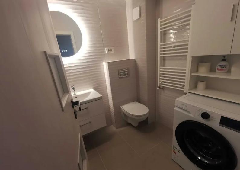 Aparatorii patriei studio etaj 8 - 1