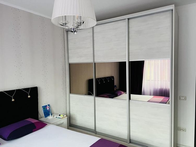 Apartament cu 2 camere decomandat în Dobroești