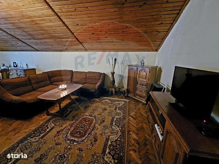 Apartament cu 3 camere în Calea București