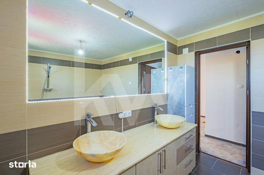 Casă cu 5 camere decomandat cu Teren 500 Mp în Veterani