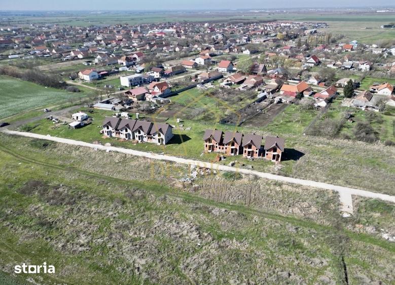 Teren de 771 mp, în Sânandrei