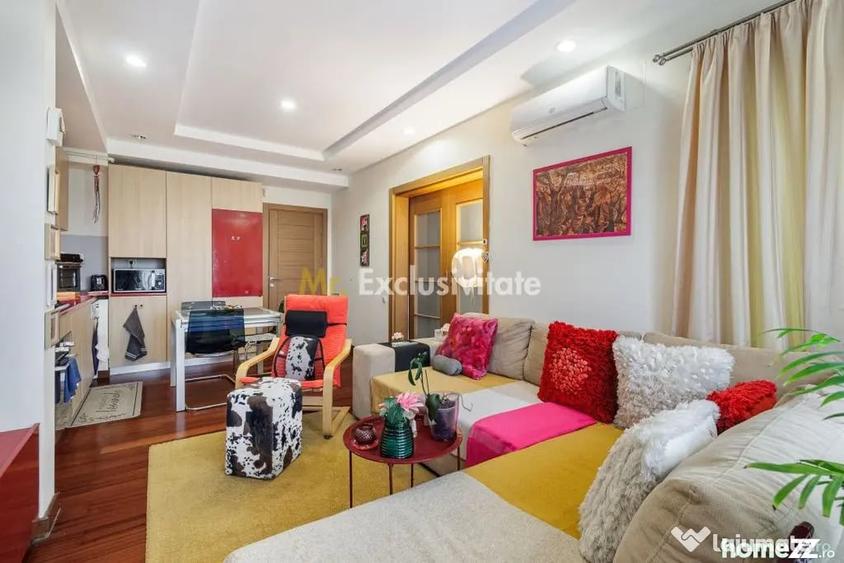 Apartament cu 3 camere semidecomandat în Ștefăneștii de Jos