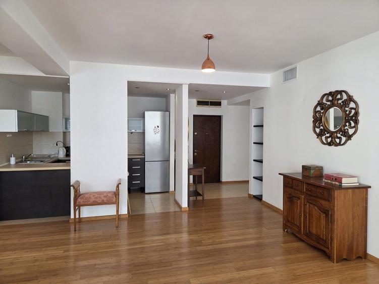 Apartament cu 3 camere decomandat, mobilat în Dorobanți