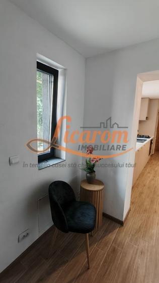 Apartament cu 4 camere decomandat, mobilat în Răcădău