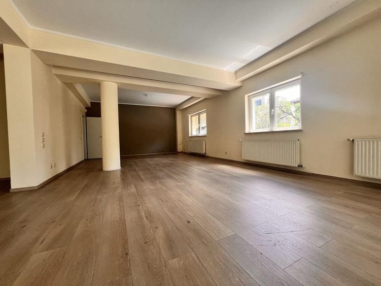 Luxury Villa for Rent | Pipera - Voluntari | Private Pool | Large Garden | 4-5 Bedrooms - 6