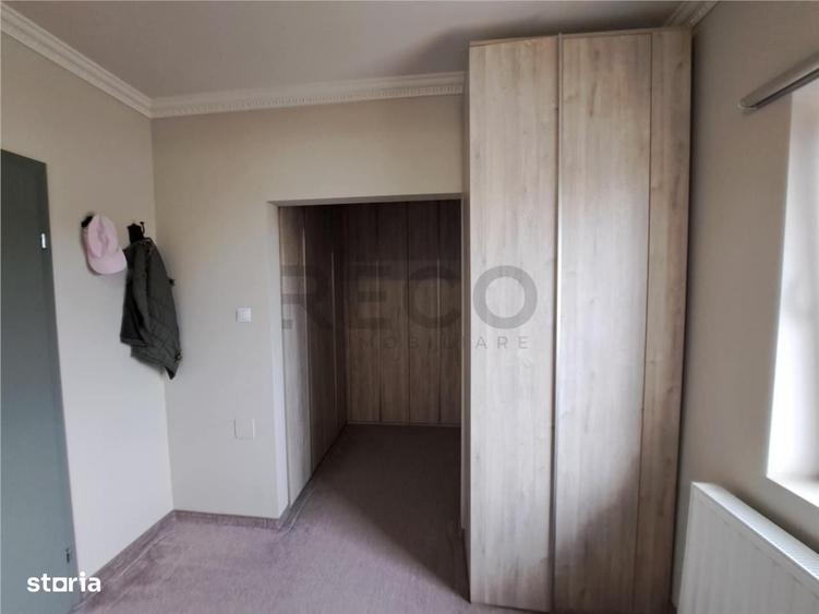 Casă cu 4 camere cu Teren 500 Mp în Central