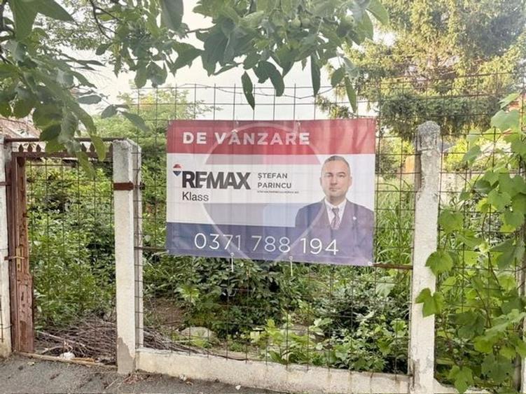 Teren intravilan de 464 mp, în Central