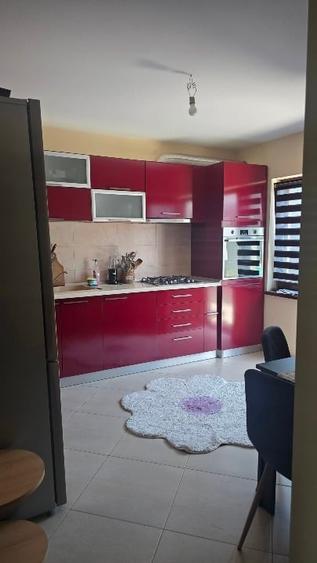 Duplex cu 3 camere cu Canalizare în Pielești