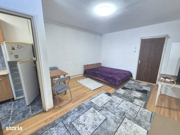 Garsonieră semidecomandată în Sud