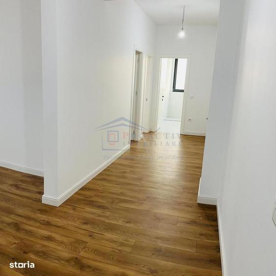 Apartament cu 3 camere decomandat în Paltin