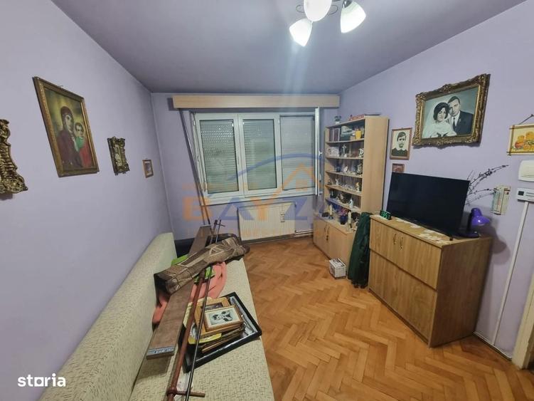 Apartament cu 2 camere decomandat în Independenței