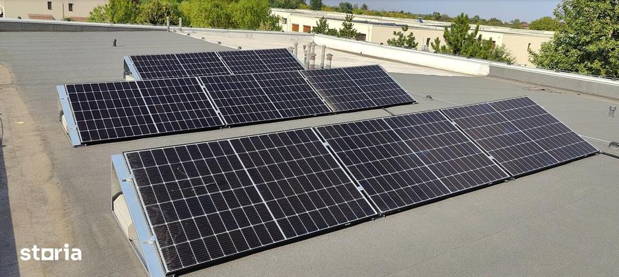 Casă cu 4 camere cu Teren 250 Mp în 1 Decembrie