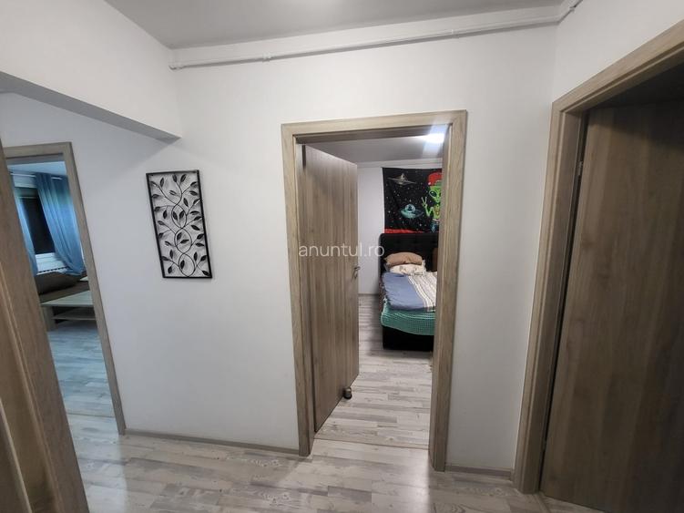 1 Decembrie 1918, metrou 8 min, str Mizil