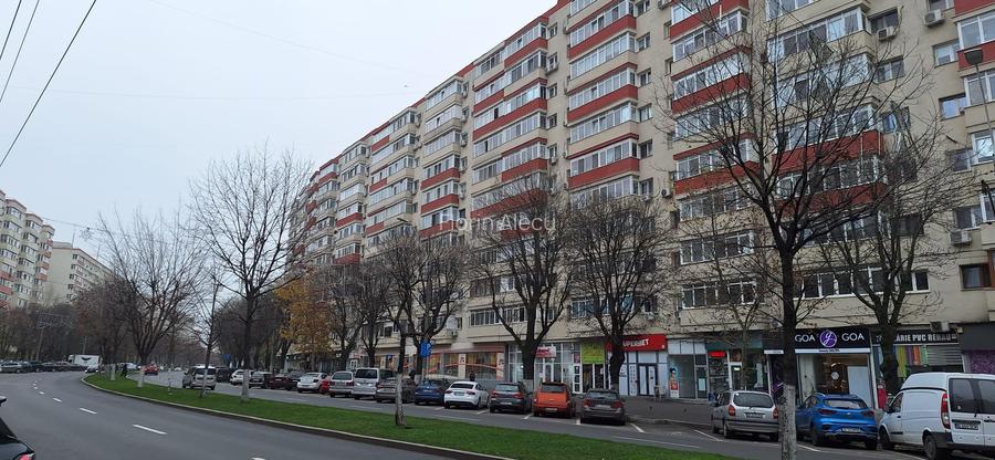 Bd Alexandru Obregia - vanzare apartament 4 camere