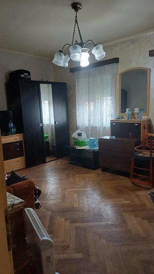 Casa in Tarnaveni cu teren - 3