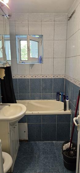 Apartament 3 camere,decomandat , zona Coressi Mall - 3