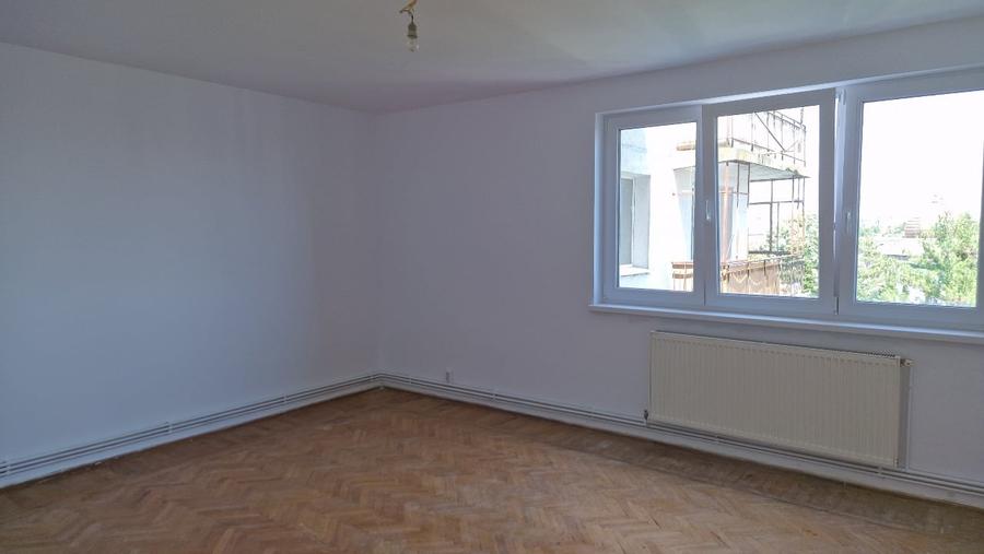 PIAȚA SUD, 3 camere decomandat, 82 mp, etaj 7 din 10, vedere superbă, renovat - 3