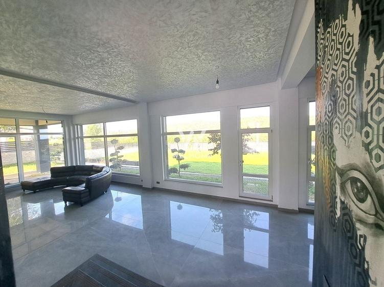 Vilă modernă premium cu piscină interioară, teren 1200 mp și panoramă - 29