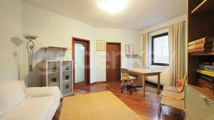 Vila spatioasa cu 1350mp teren - 10