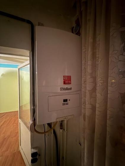 Etaj 2 - Dacia - Piata - 3 camere decomandat - liber - 7