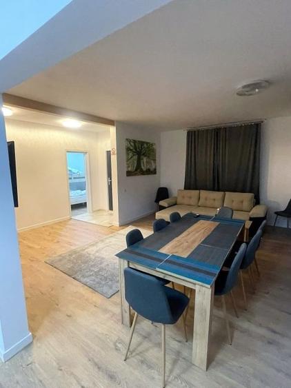 VAND COMPLEX TURISTIC IN BRAN LANGA PARTIA DE SCHI ZANOAGA - 34