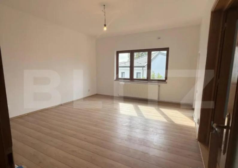 Apartament cu 3 camere, 87 mp, in vila, Cantacuzino, PRET RE - 8