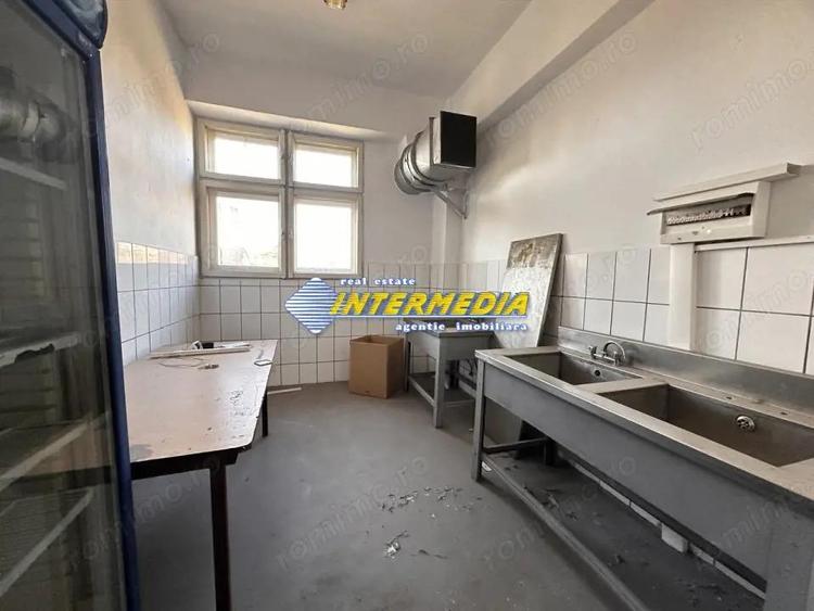 Sala de nunti Cantina Restaurant Camin Varstnici cu 4625 mp teren utilitati drum asfaltat - 2