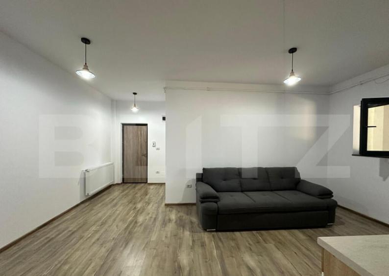 Apartament de vanzare cu 3 camere zona Cetate, Alba Iul - 1