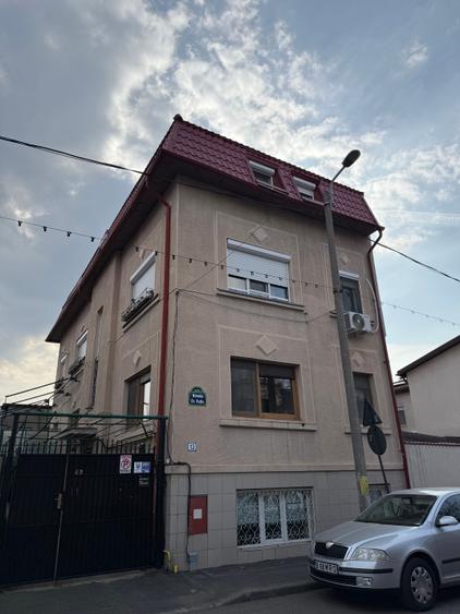 Vanzare 2 apartamente cu curte si terasa - 8