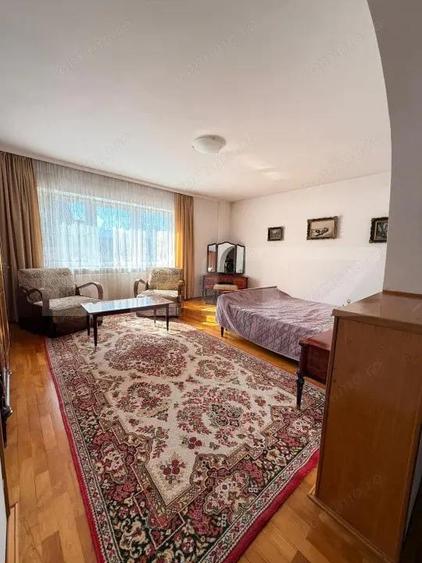 Casa individuala cu teren 1170 mp | 413 mp | 6 camere, Tractorul - 8