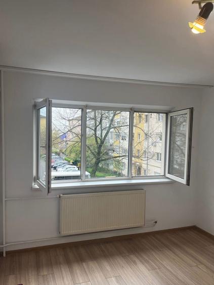 Apartament cu 2 camere de inchiriat - Zona Complex - Sala Olimpia - 1