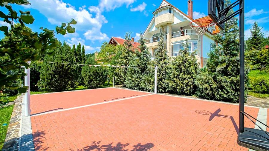 Proprietate unică pe malul lacului Moacșa – liniște, rafinament, eleganta - 49